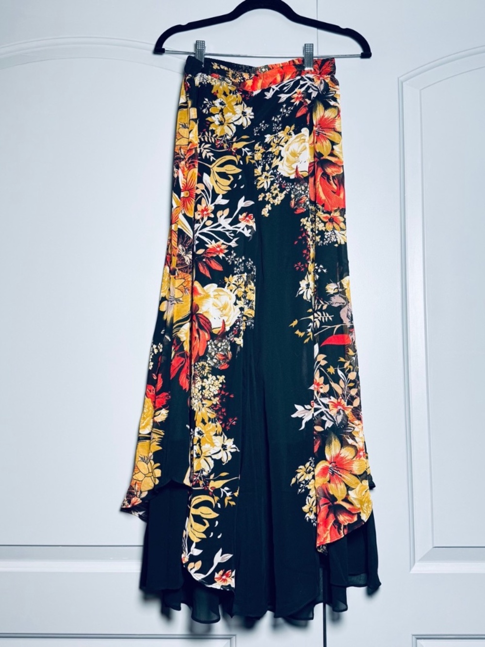 OMANGO wide leg flowing floral pants SZ M